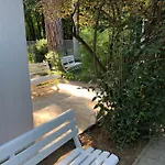 Szem-s Ueduelo Es Lakopark A Szem-s Vendeghaz Uj Neve Penzion Balatonszárszó