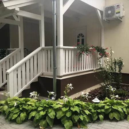 Guest house Szem-s Vendeghaz Balatonszemes