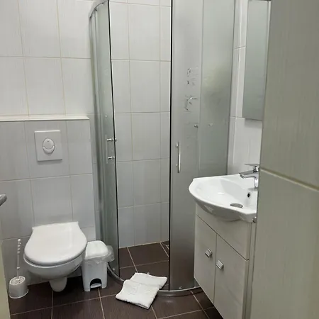 Szem-s Vendeghaz Guest house *