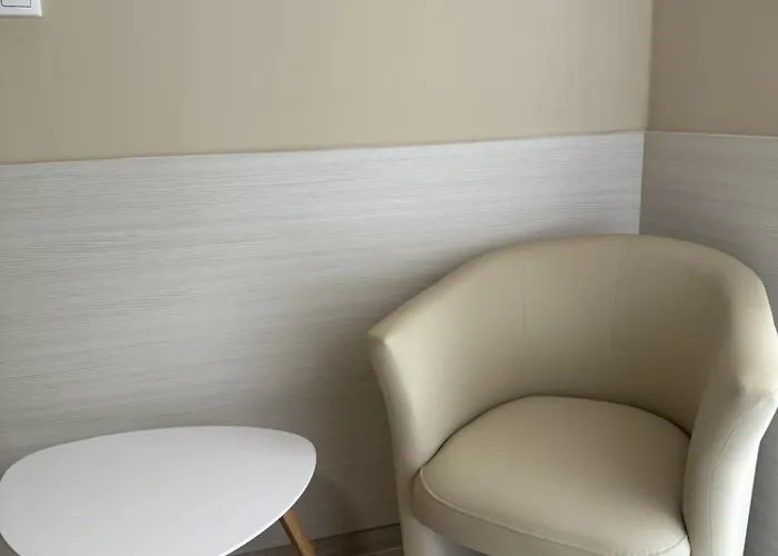 게스트하우스 Szem-s Ueduelo Es Lakopark A Szem-s Vendeghaz Uj Neve 4*