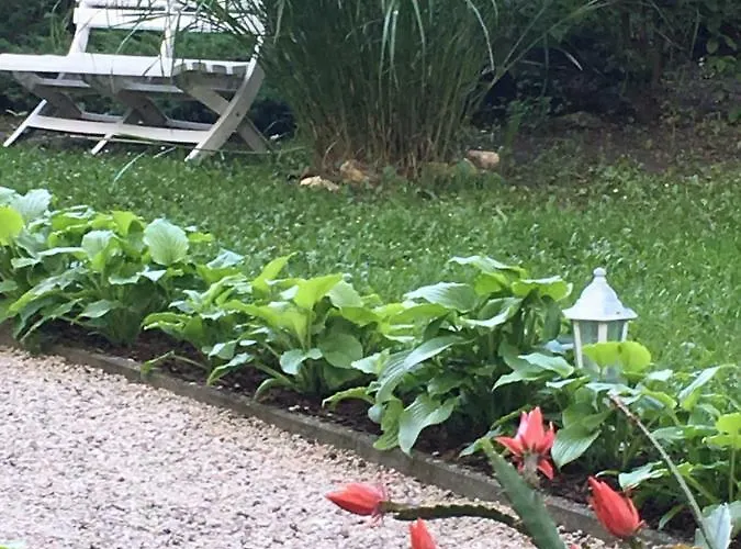 Szem-s Ueduelo Es Lakopark A Szem-s Vendeghaz Uj Neve 4*